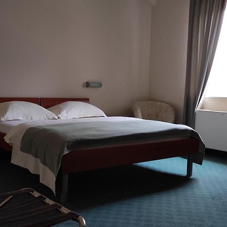 Hotel Bacchus Ливно Екстериор снимка