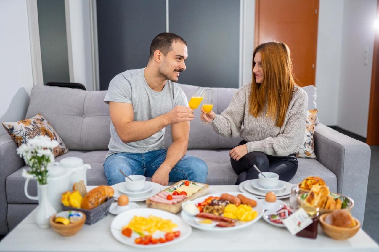 Hotel Bacchus Ливно Екстериор снимка
