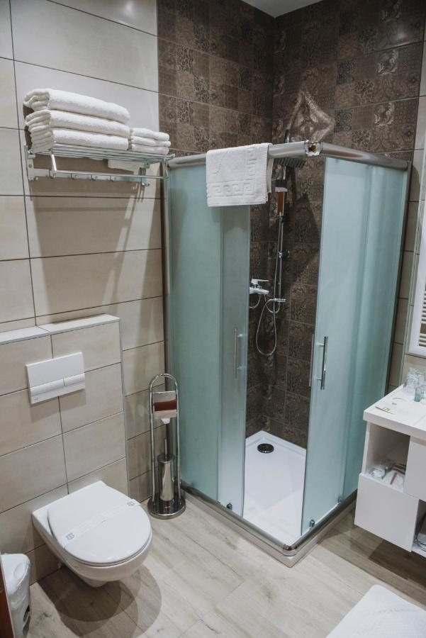 Hotel Bacchus Ливно Екстериор снимка