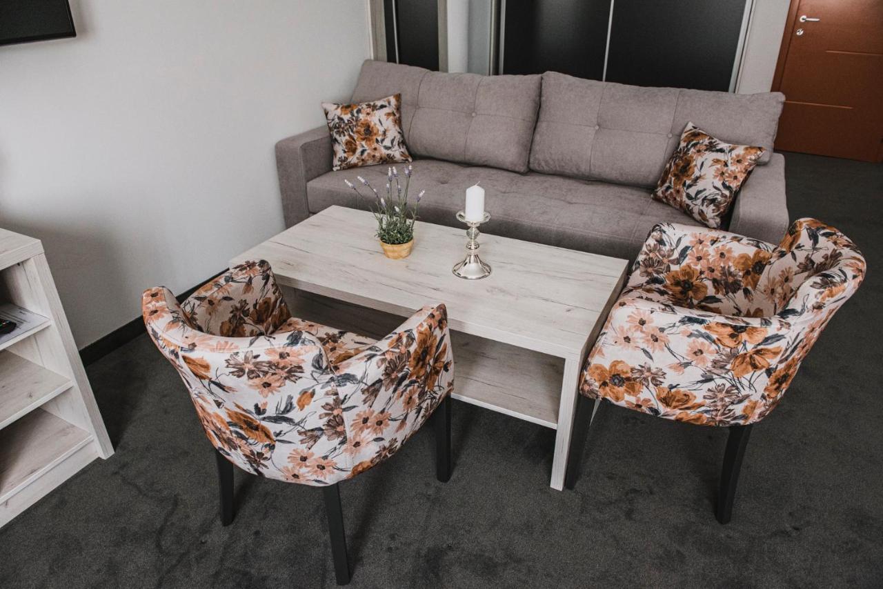 Hotel Bacchus Ливно Екстериор снимка